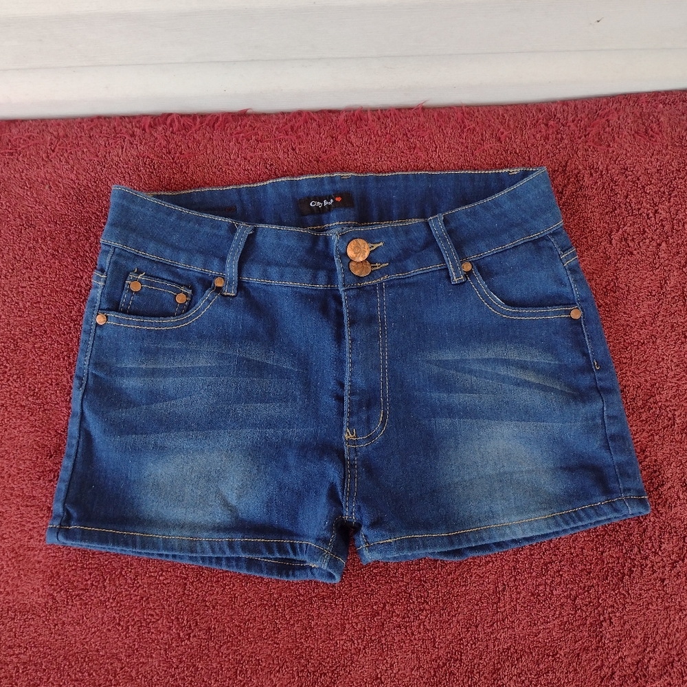 City ink blue denim shorts size 15